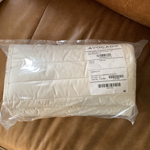 Avocado Crib Mattress Protector - Picture 2 of 2